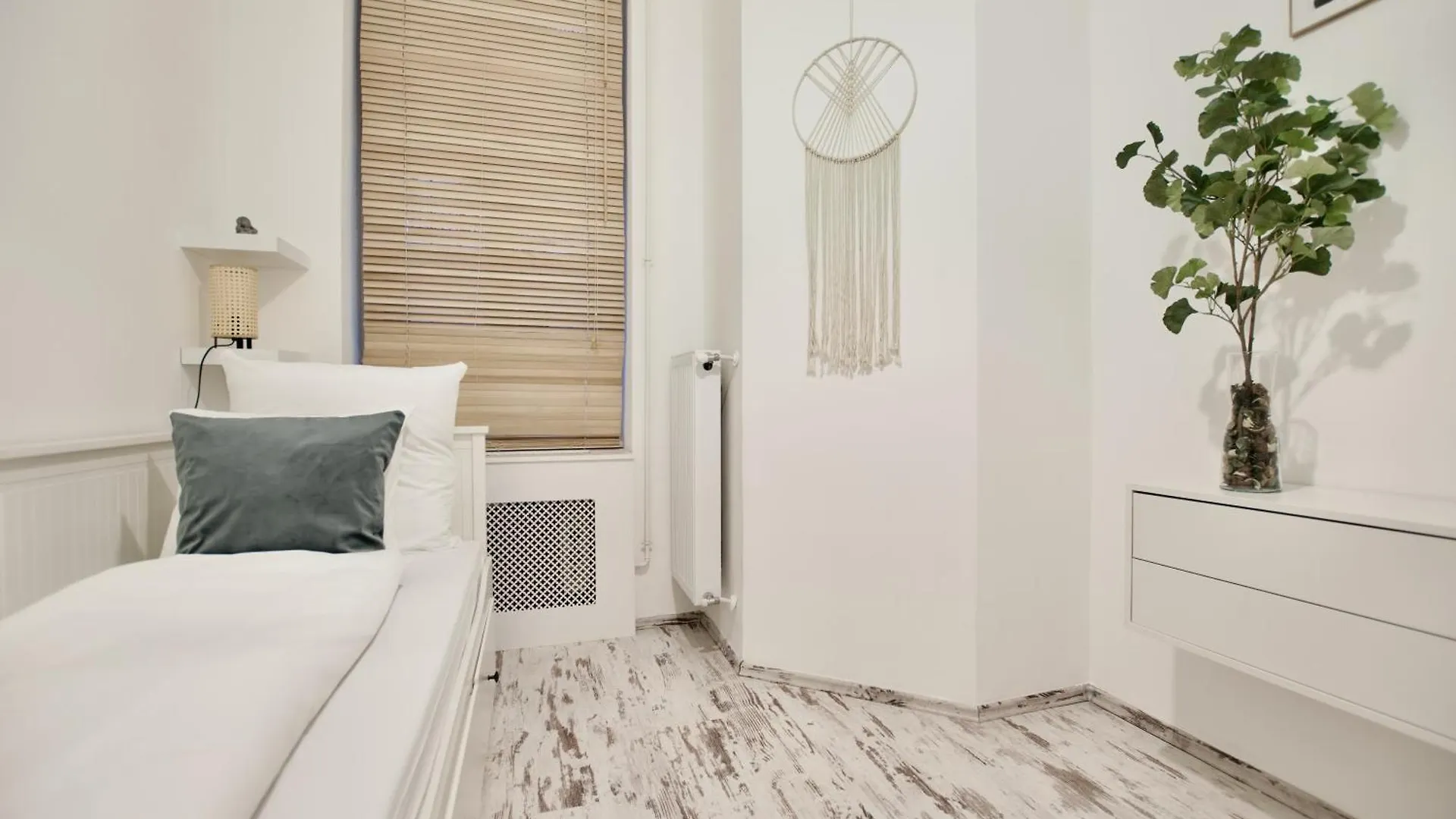Standard Apartment By Hi5- Csengery Street Budapešť Maďarsko