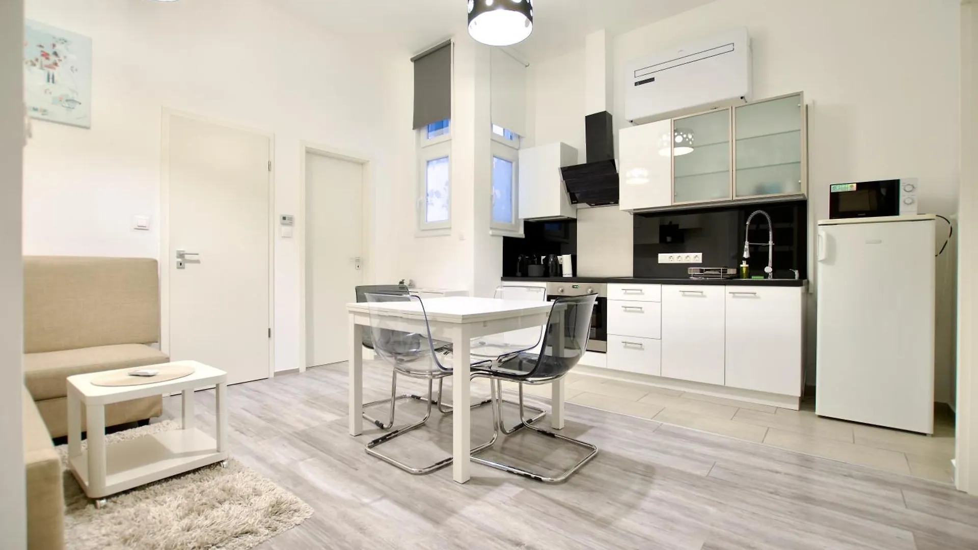 Standard Apartment By Hi5- Csengery Street Budapešť Maďarsko
